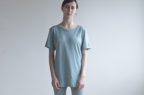 Basic T Shirt in Greyish Blue 