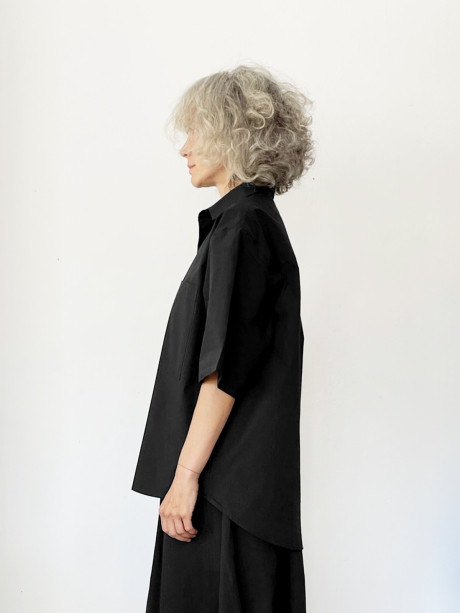 Black Buttoned Shirt