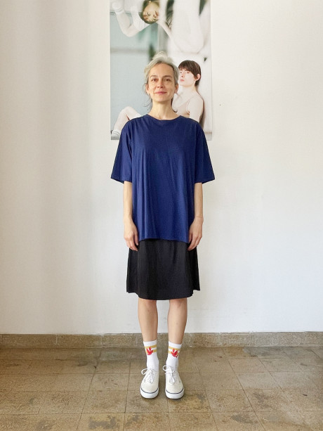 טי שרט מודפסת כחולה #004