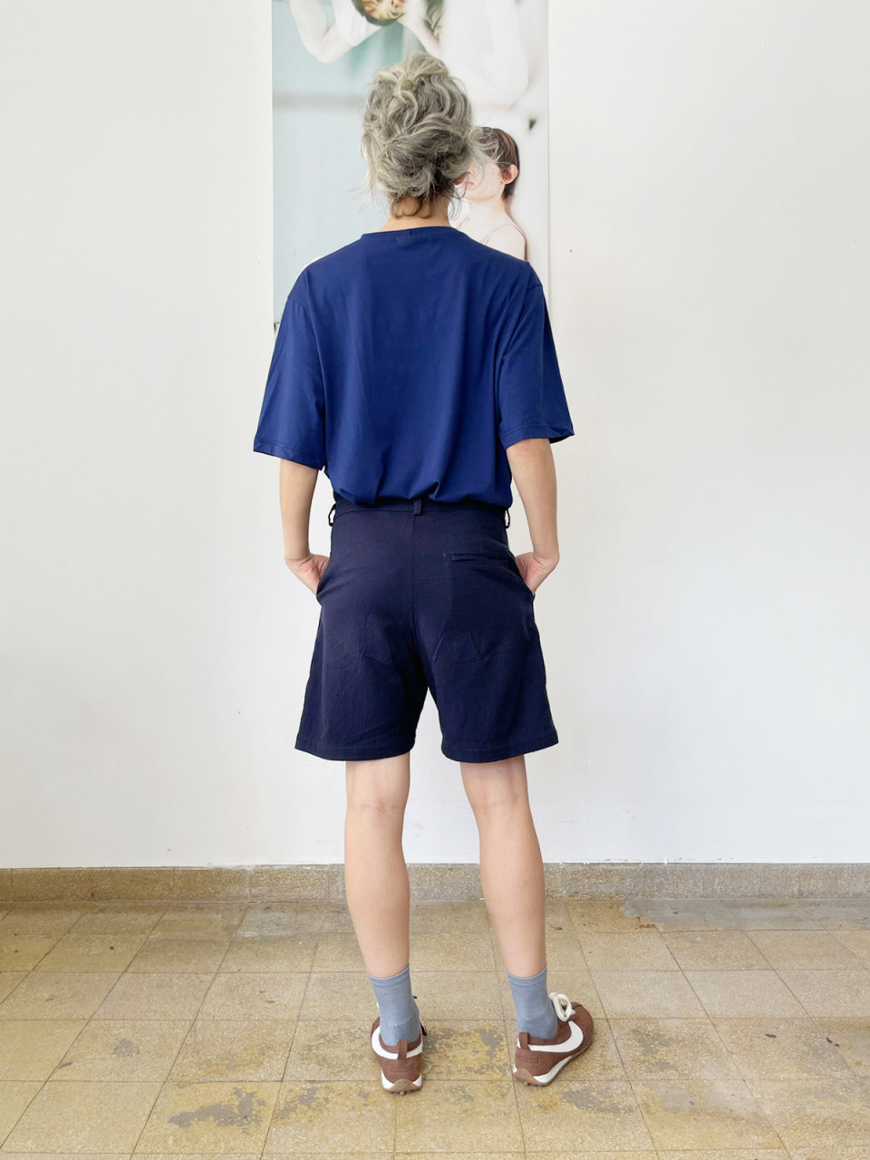 שורטס פנסים בצבע כחול