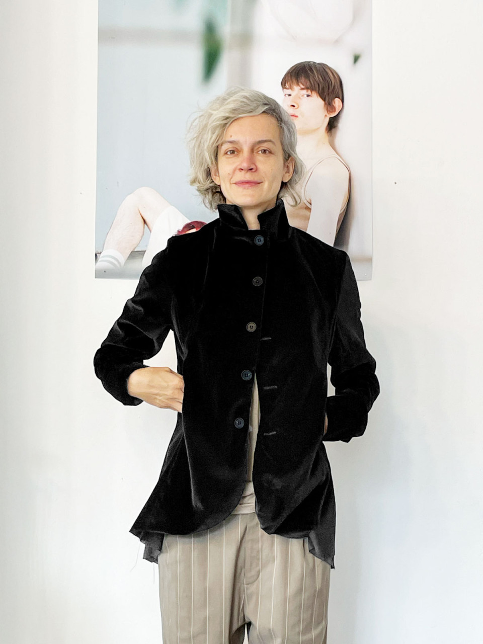 ג׳קט מחוייט מקטיפה שחורה