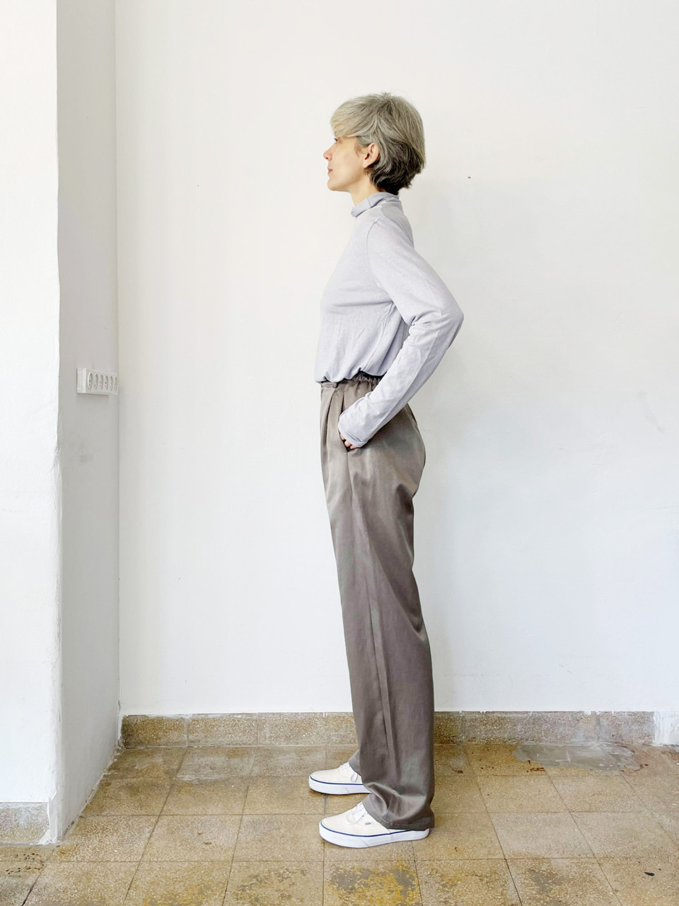 מכנסי פנסים בצבע אפור/ירוק מבריק